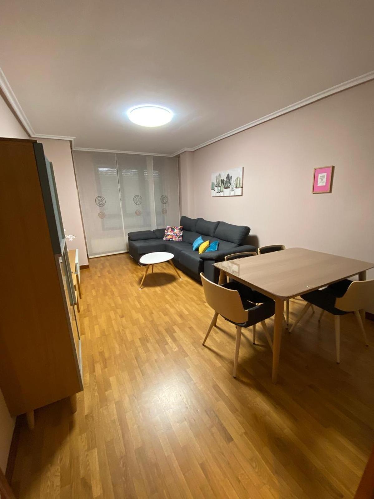 Pura Vida Rioja Apartment Fuenmayor ภายนอก รูปภาพ